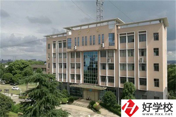 湘潭有哪些中專(zhuān)校風(fēng)環(huán)境好？下面3所值得一看!