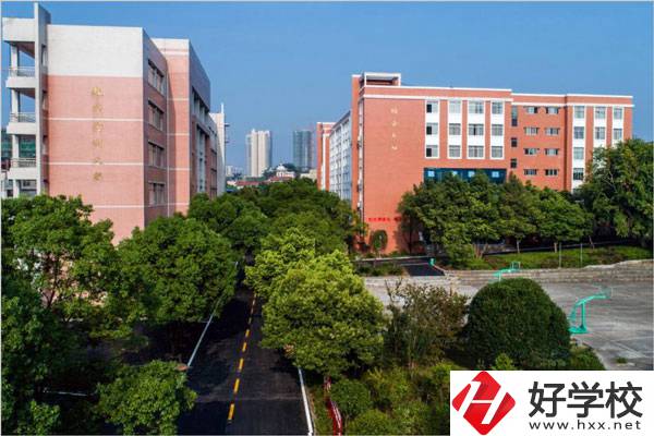 永州市江華瑤族自治縣有哪些職高學(xué)校？