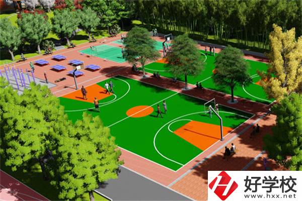 湘潭湘鋼高級(jí)技工學(xué)校有多少學(xué)生？招生規(guī)模如何？
