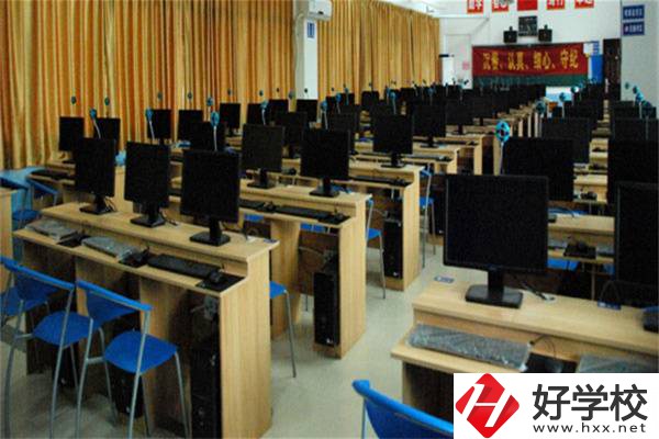 衡陽建筑職校怎么樣？建筑類專業(yè)就業(yè)前景怎么樣？