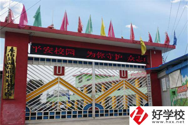 龍山縣誠(chéng)信職業(yè)技術(shù)學(xué)校有升學(xué)班嗎？升學(xué)率是多少？