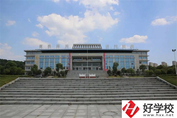 岳陽有沒有五年制大專？有哪些五年制專業(yè)？