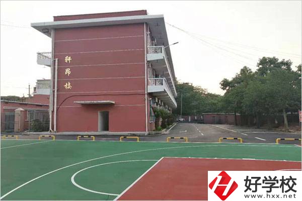邵陽開元職業(yè)技術(shù)學(xué)校怎么樣？是公辦的嗎？