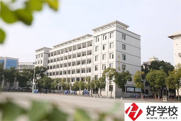 益陽(yáng)有五年制幼師學(xué)校嗎？當(dāng)幼師有前途嗎？