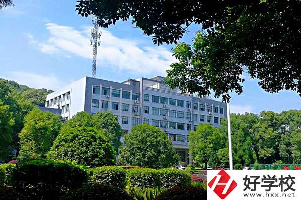 邵陽(yáng)市高級(jí)技工學(xué)校教學(xué)樓