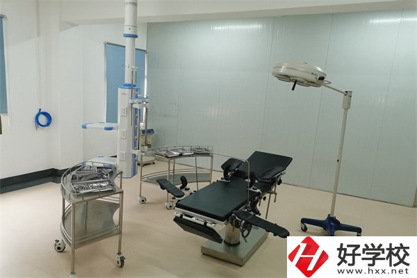 衡陽衛(wèi)校有哪些？學(xué)費是多少？