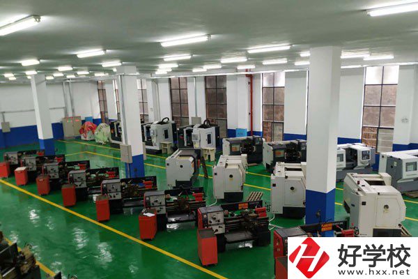 湖南懷化商業(yè)學校怎么樣？招生計劃有哪些？