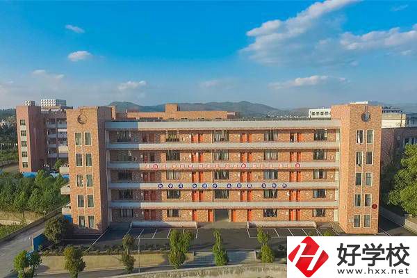 邵陽學(xué)幼兒保育專業(yè)推薦哪些學(xué)校？學(xué)費(fèi)貴嗎？