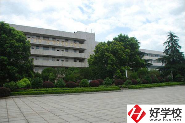 郴州市哪個職校有高考班？報名條件是什么？