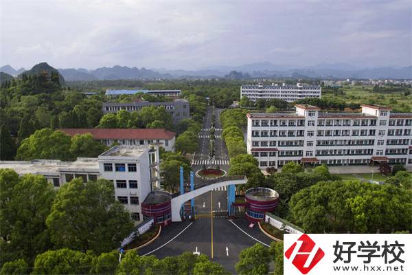 永州環(huán)境最好的公辦中專是哪所？有什么辦學(xué)優(yōu)勢？