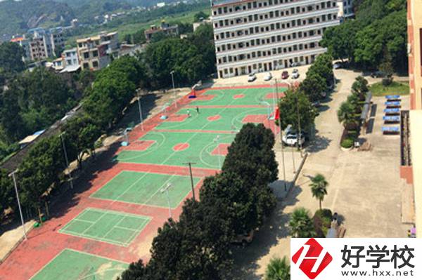 江永縣職業(yè)中專學(xué)校好不好？宿舍怎么樣？