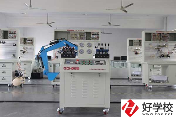 湖南省水利水電建設(shè)工程學(xué)校辦學(xué)條件和師資力量如何？