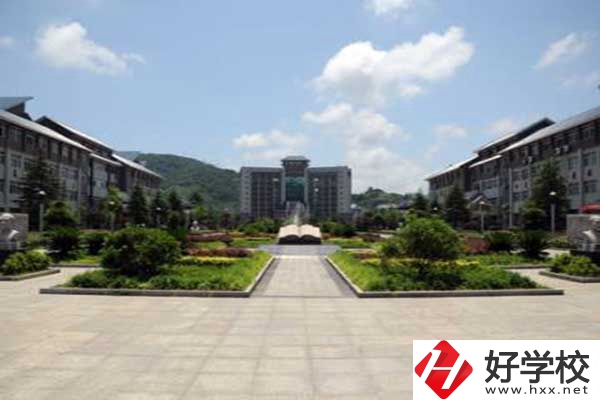 湘西州經(jīng)濟貿(mào)易學(xué)校