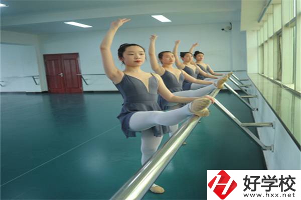 湖南有哪些藝校值得推薦？藝術(shù)專業(yè)好就業(yè)嗎？