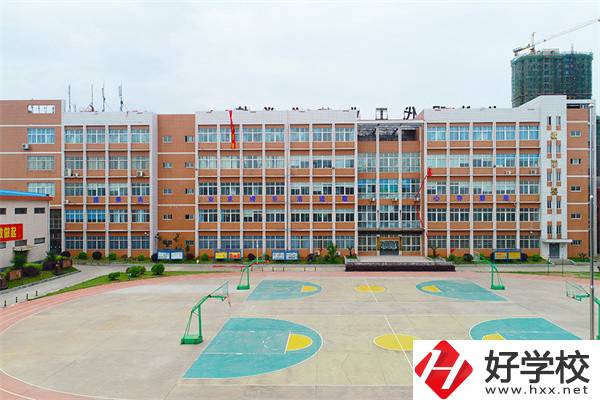 湖南有哪些推薦的民辦中專？特色專業(yè)是什么？