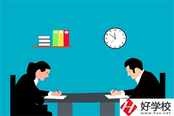 湖南職高高考班和普通班有什么區(qū)別？高考班學(xué)什么？