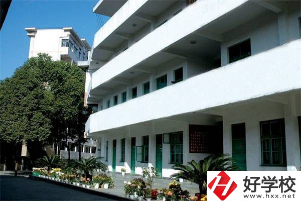 湘西學什么專業(yè)好就業(yè)？有什么學校推薦？