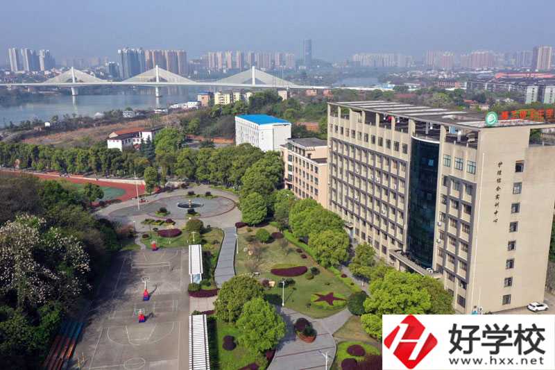 衡陽市核工業(yè)衛(wèi)校宿舍環(huán)境怎么樣？