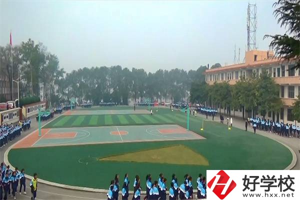 懷化分?jǐn)?shù)低可以讀的公辦中專有哪些？專業(yè)好就業(yè)嗎？
