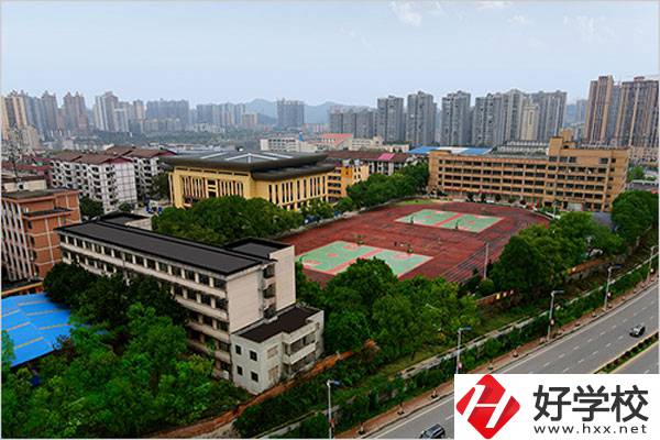 婁底有什么管理比較規(guī)范的中專(zhuān)學(xué)校？