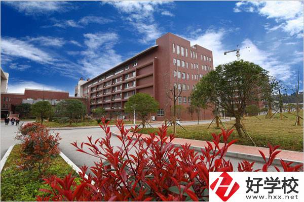 張家界有五年制大專學(xué)校的招生信息嗎？是什么學(xué)校？