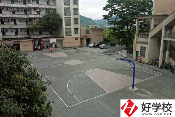 湘西民族女子中等職業(yè)學(xué)校開設(shè)了哪些招生專業(yè)？