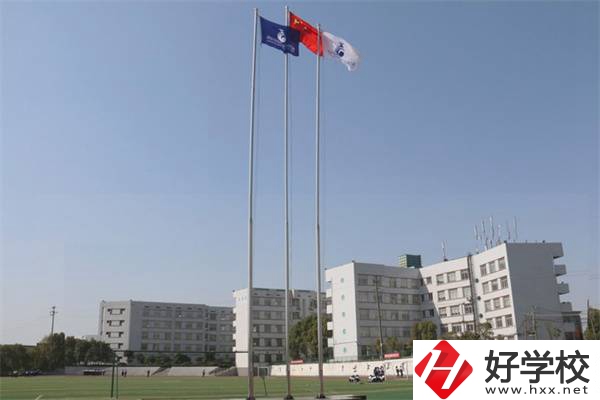 湖南的高中包括職高嗎？有優(yōu)質(zhì)職高可以推薦嗎？