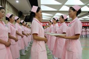 中專學歷、護理專業(yè)現(xiàn)在可以報考執(zhí)業(yè)藥師證嗎？