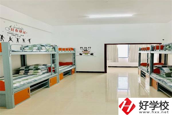 湖南曙光科技技工學(xué)校有助學(xué)政策嗎？有哪些招生專業(yè)？