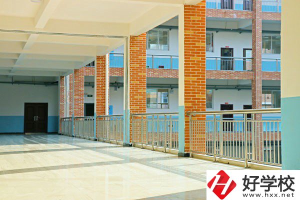 永州師范高等?？茖W(xué)校、湖南九嶷職業(yè)技術(shù)學(xué)院
