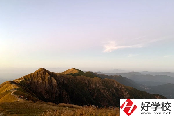 株洲人工智能職業(yè)技術(shù)學(xué)校怎么樣？從這五點(diǎn)來判斷