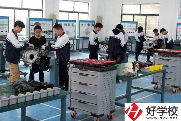 岳陽有哪些好的中職學校？分別開設了哪些專業(yè)？