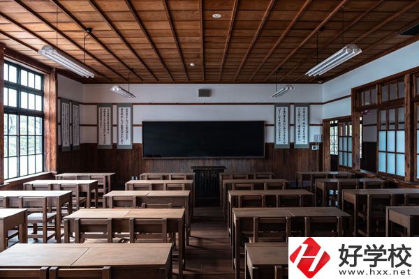 桂東縣職業(yè)技術(shù)教育學(xué)校招生辦電話是多少？
