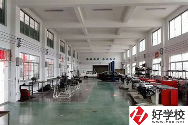 婁底市最好的公辦中專(zhuān)是哪所？有什么辦學(xué)特色？