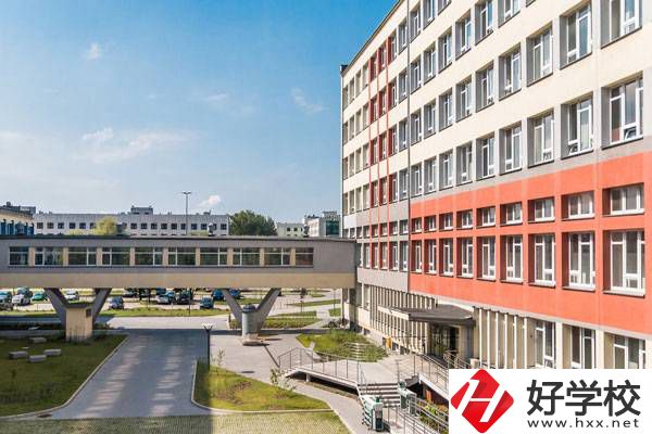 湘潭信息中等職業(yè)技術(shù)學(xué)校在哪里？辦學(xué)條件怎么樣？