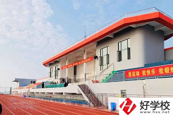 瀏陽市中協(xié)高新科技學(xué)校的招生專業(yè)有哪些？學(xué)費貴嗎？