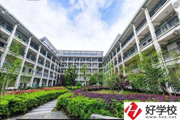 湘西有什么中專開設(shè)有“2+3”的專業(yè)？對(duì)口高職是哪所？