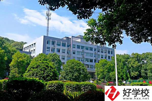 初中畢業(yè)讀邵陽市機(jī)電職業(yè)技術(shù)學(xué)校，就業(yè)前景怎么樣？
