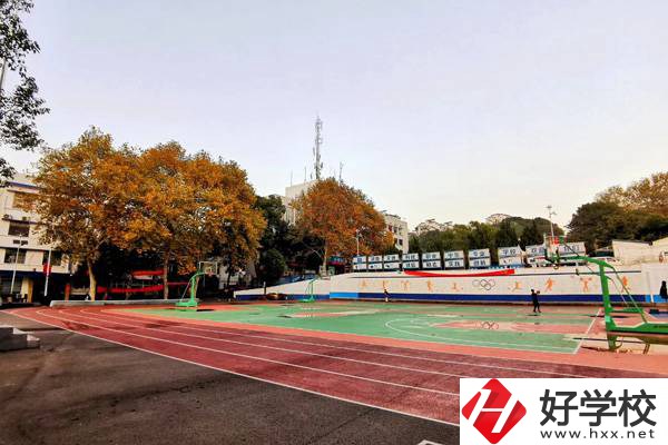 湖南省交通科技職業(yè)中專學(xué)校的培養(yǎng)方式如何？