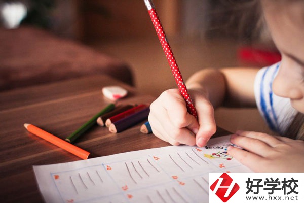 衡陽(yáng)排名靠前中專學(xué)校是哪幾個(gè)？哪個(gè)最好？