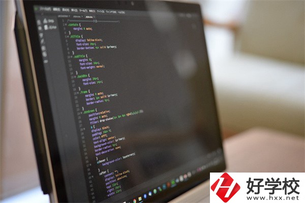祁陽(yáng)縣職業(yè)中專(zhuān)有哪些比較好的專(zhuān)業(yè)？