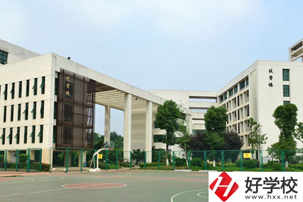 長沙幼兒師范高等專科學(xué)校中職部怎么樣？有哪些專業(yè)？