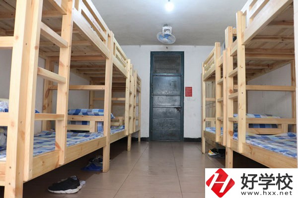 長沙航天學校環(huán)境如何？有哪些辦學優(yōu)勢？