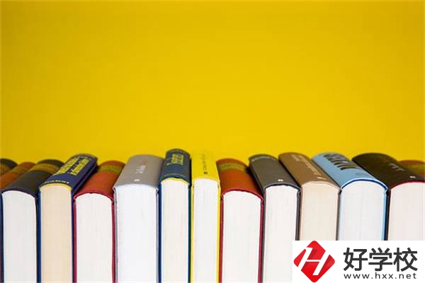 在湖南“晚熟”的孩子該何去何從？該怎么擇校？