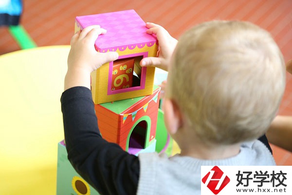 婁底的職高學(xué)校里有什么專業(yè)？就業(yè)方向是什么？