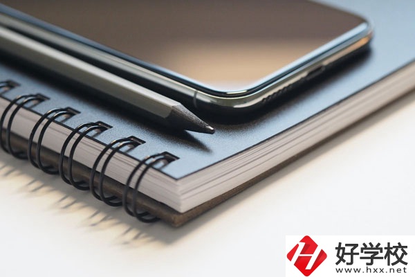 桂陽縣職業(yè)技術(shù)教育學(xué)校環(huán)境怎么樣？宿舍好不好？