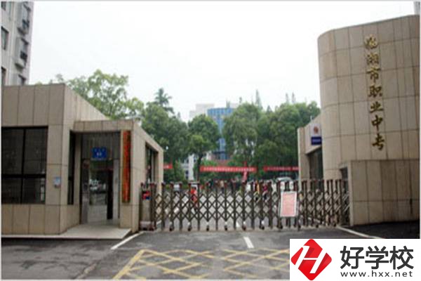 岳陽(yáng)本科率高的中職學(xué)校有哪些？中職生升大學(xué)容易嗎？