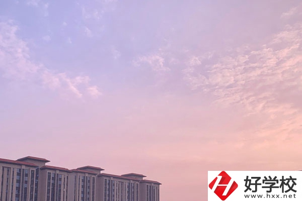 想在常德讀中專，有哪些比較好的學(xué)校推薦？
