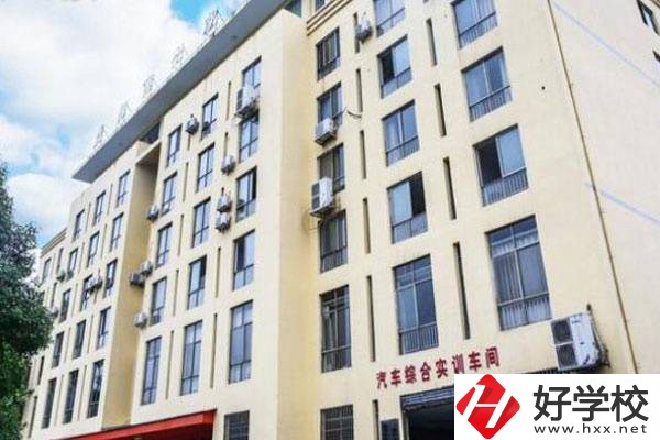益陽市第一職業(yè)中專學(xué)校是重點(diǎn)學(xué)校嗎？升學(xué)率高嗎？