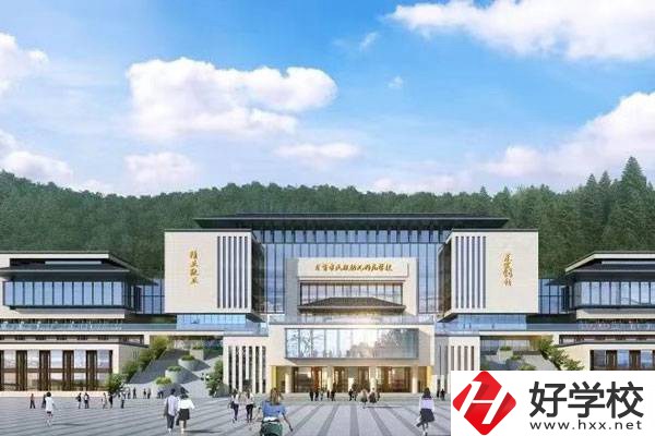 吉首市有哪些公辦中專？